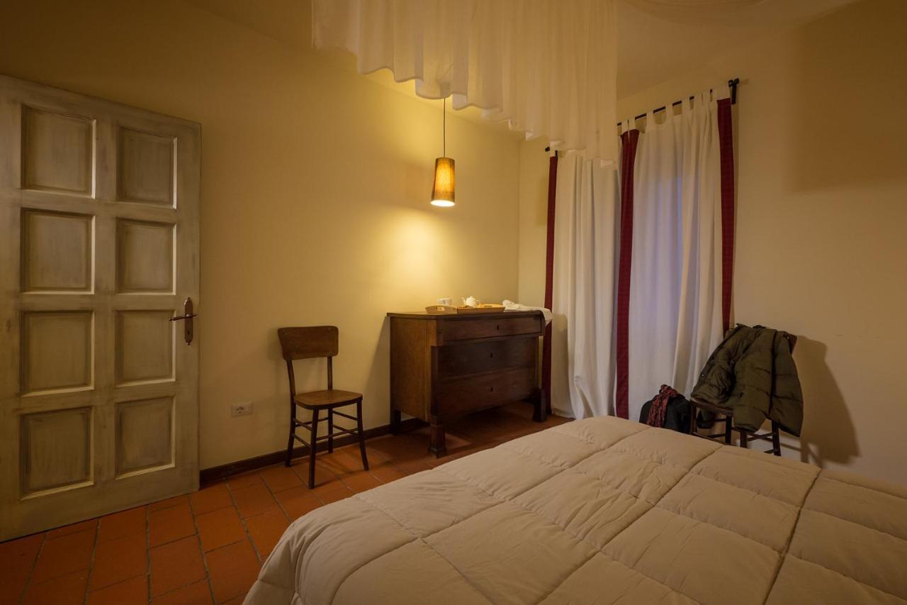 Agriturismo La Commenda-Adults Only Cascia Room photo